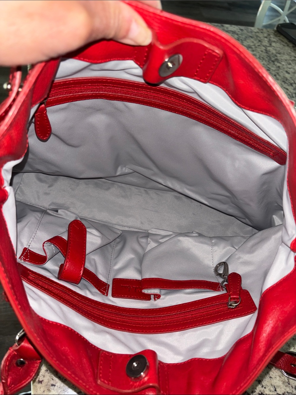 Cole Haan Red Leather Shoulder Hobo Tote Bag, Multiple Pockets, Like New - Picture 10 of 13